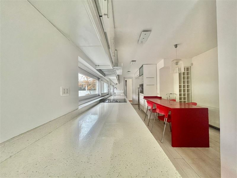 Arriendo Casa NorOriente-Poniente 6D 4B 2E 1B Borde R&iacute;o - Casa Piedra - Vitacura