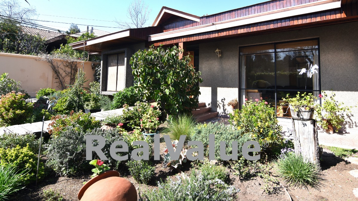 Venta Casa NOSP 5D en suite 3B 2E 1B Los Dominicos - Las Condes