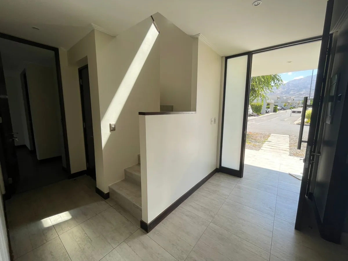 Arriendo Casa 4D 4B 3E 1Bd Chicureo - Colina