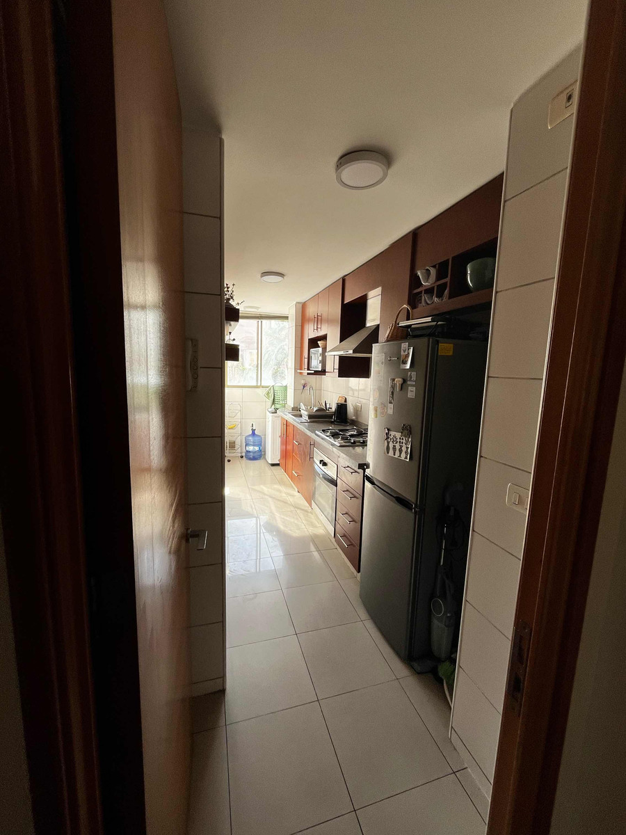 Arriendo Departamento 2D en suite 2B 1E 1Bd Pedro de Valdivia - Providencia
