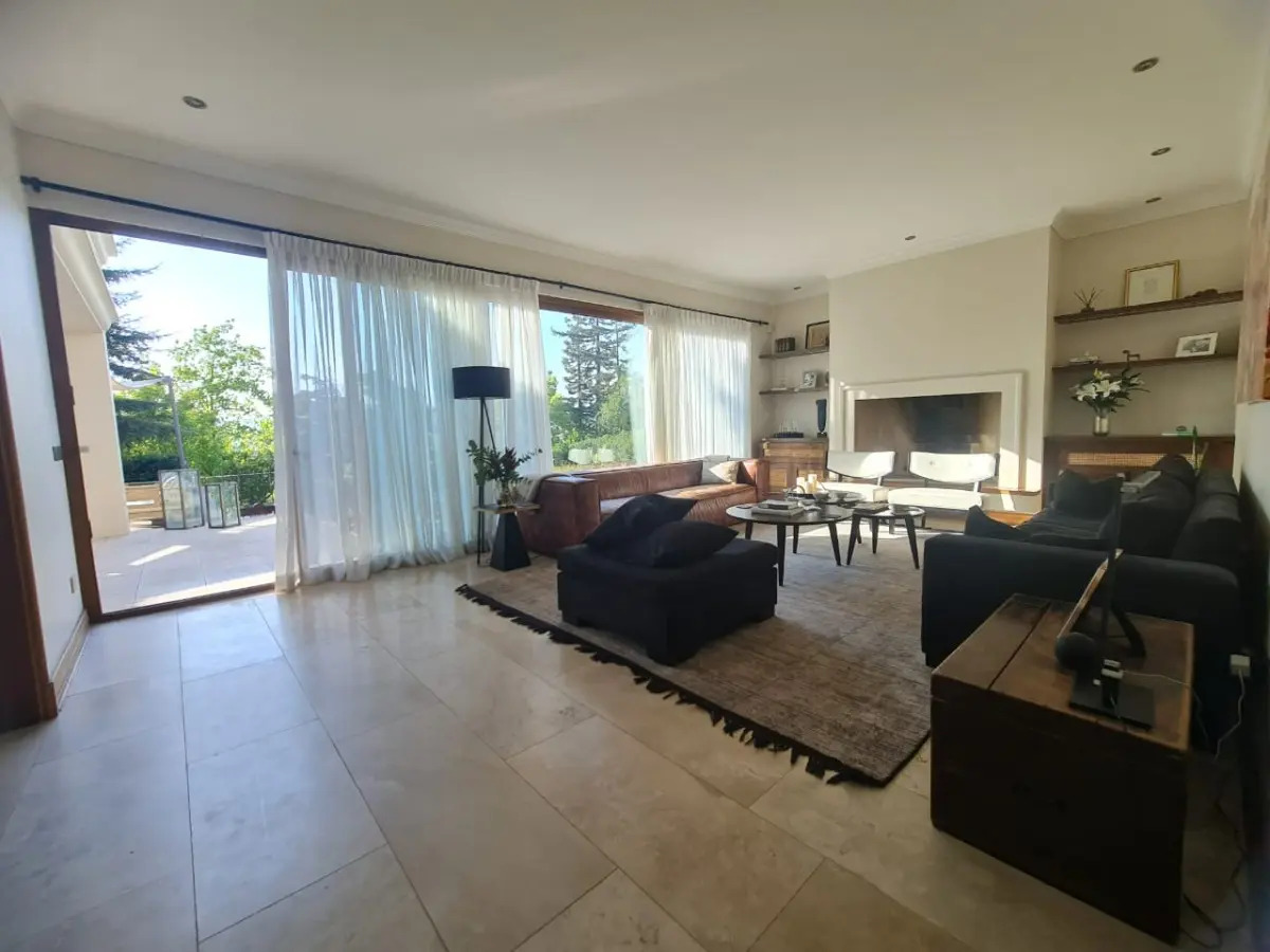 Venta Casa N 5D en suite Walk-in cl&oacute;set 5B 3E 2B San Carlos de Apoquindo - Las Condes