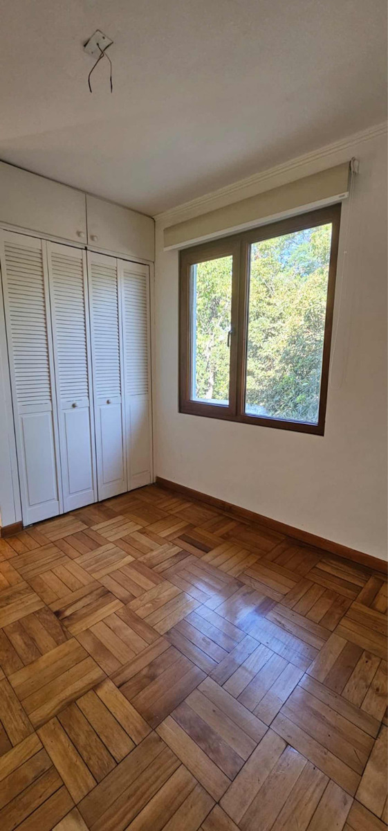 Arriendo Casa 4D 2B 1E 1B Vaticano - Las Condes