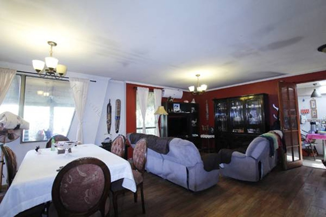 Venta Casa NO 3D 2B 2E 1B Blest Gana - La Reina