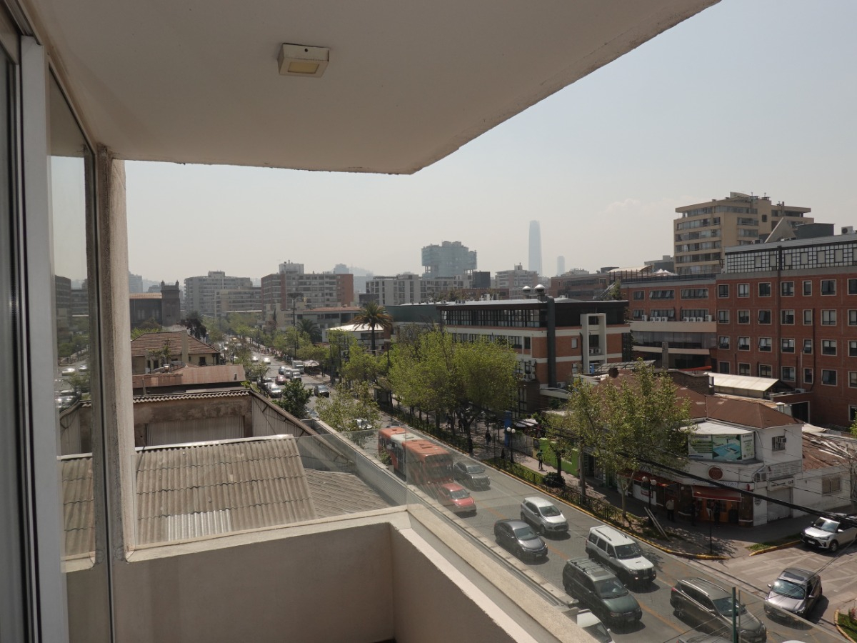 Arriendo Departamento NO 2D en suite Walk-in cl&oacute;set 2B 1E 1B  - Providencia