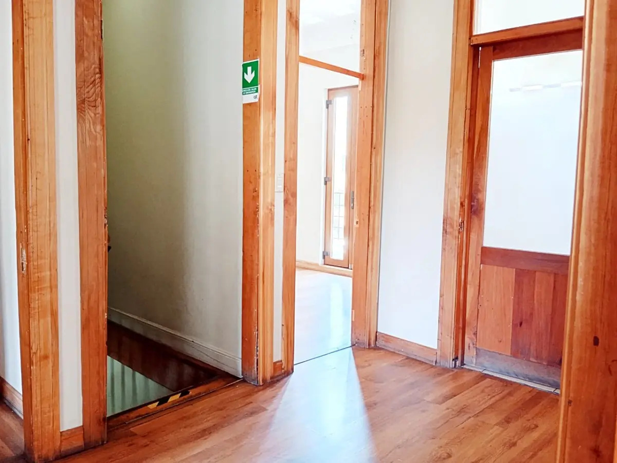 Arriendo Oficina N 4B 5E 1B Plaza Italia - Providencia