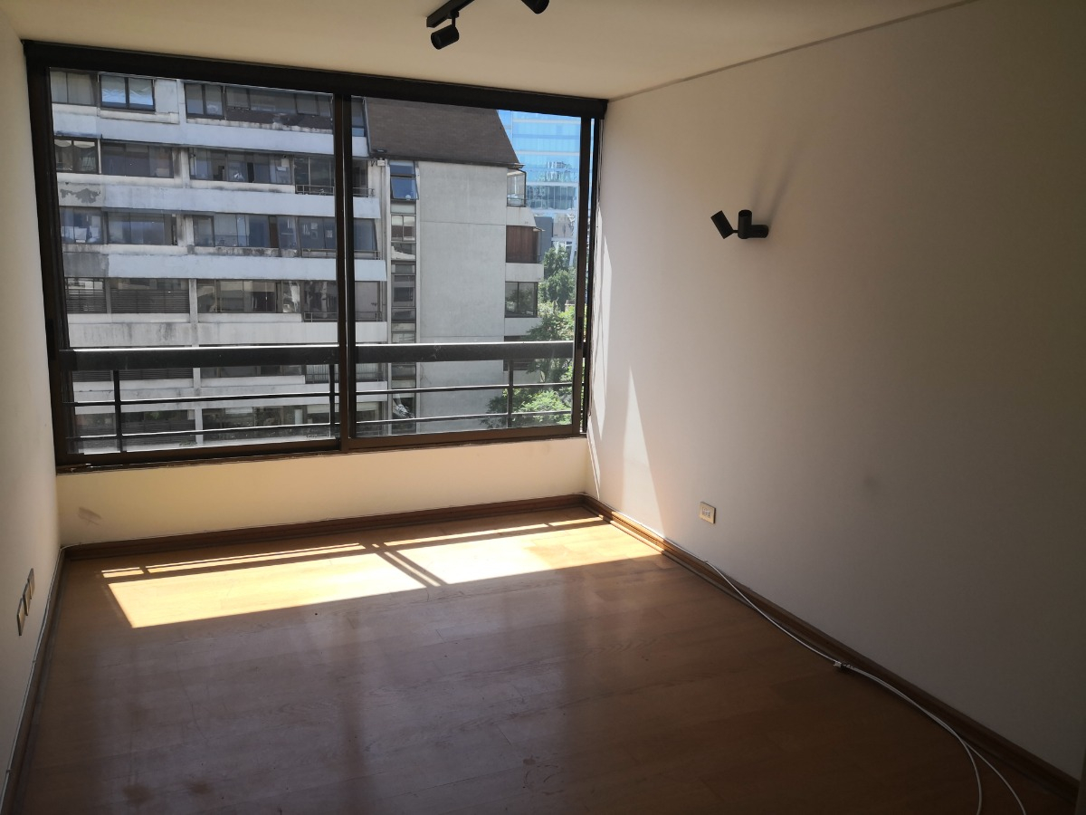 Venta Departamento NO 3D 3B 2E 1B Barrio El Golf - Las Condes