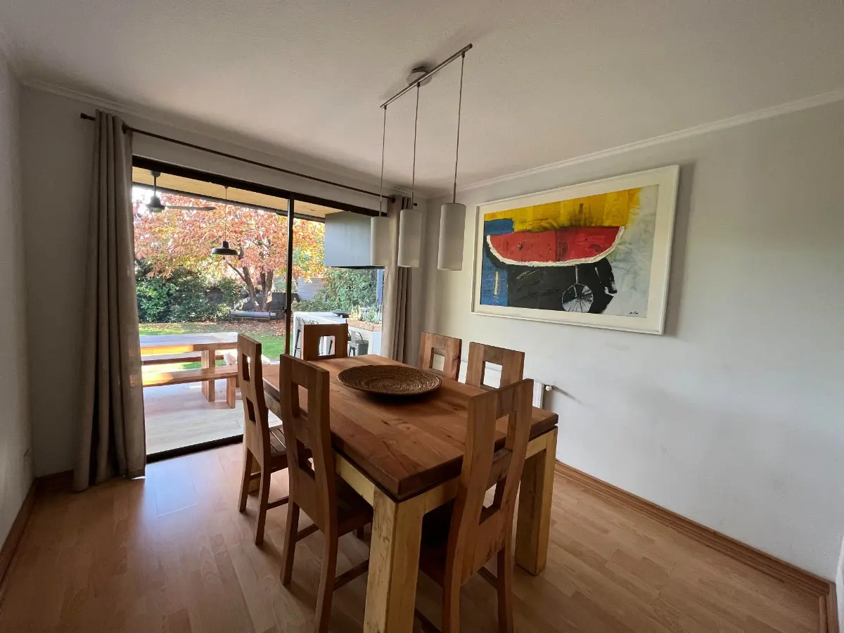 Venta Casa NP 6D en suite Walk-in cl&oacute;set 4B 2E 2B San Carlos de Apoquindo - Las Condes