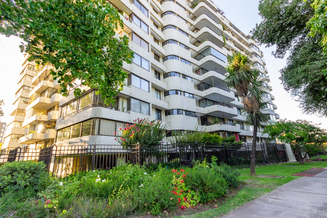Venta Departamento P 2D en suite Walk-in cl&oacute;set 3B 1E 1B Parque Padre Alberto Hurtado - Las Condes