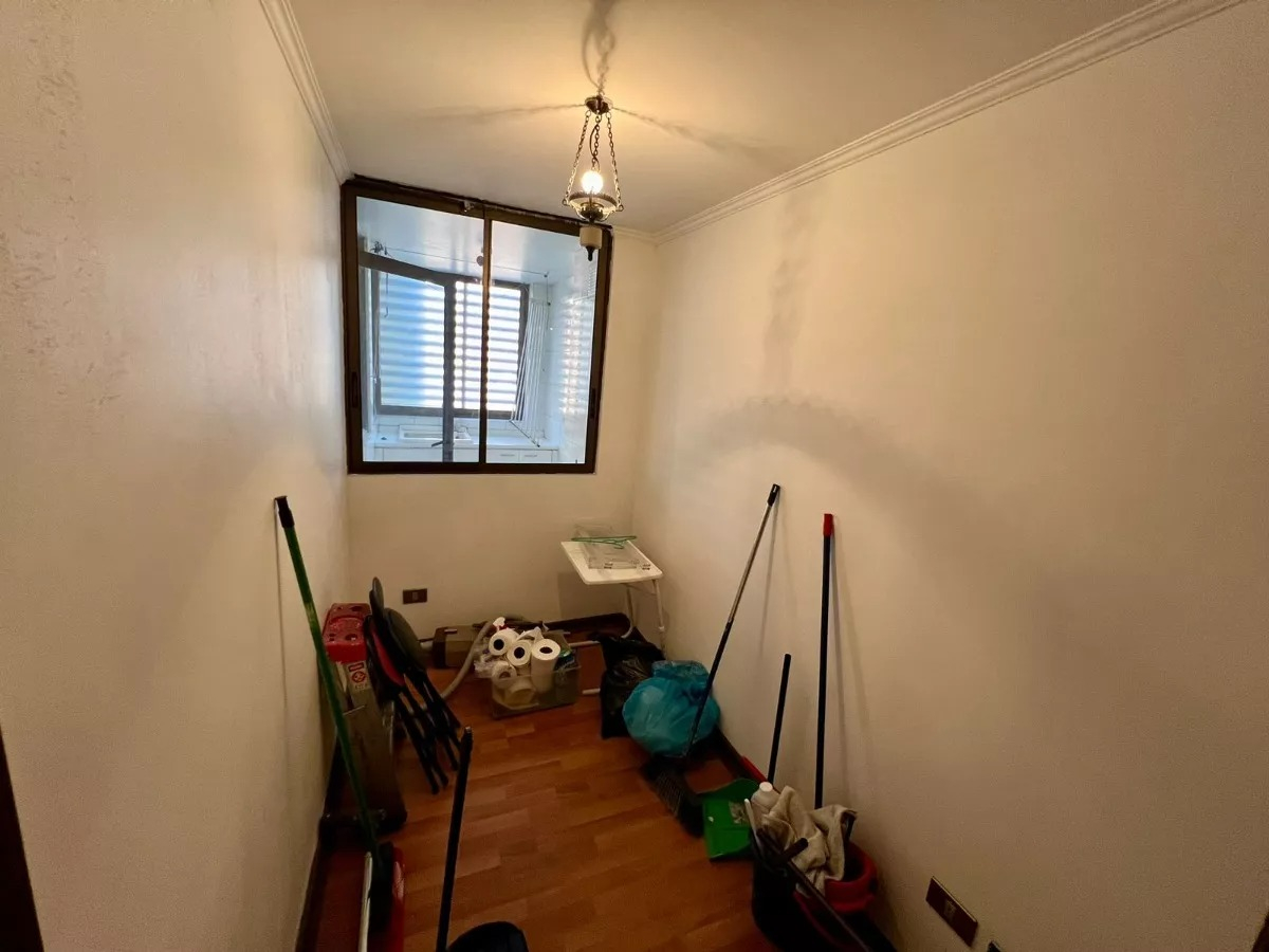 Venta Departamento SO 4D en suite Walk-in cl&oacute;set 3B 2E 1B Metro Escuela Militar - Las Condes