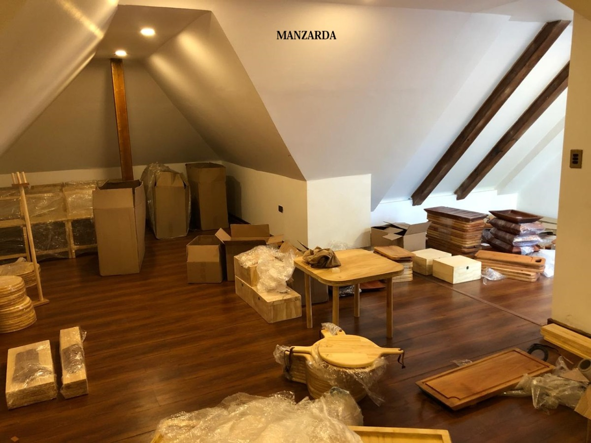 Arriendo Oficina NO 2B 2E 1B Borde R&iacute;o - Casa Piedra - Vitacura