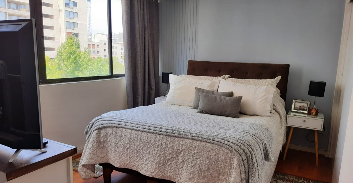 Arriendo Departamento 2D Rotonda Atenas - Las Condes