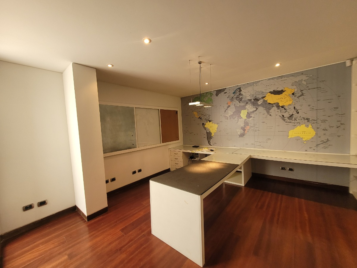 Venta Casa NOSP 6D en suite Walk-in cl&oacute;set 8B 4E 1B Los Trapenses - Lo Barnechea