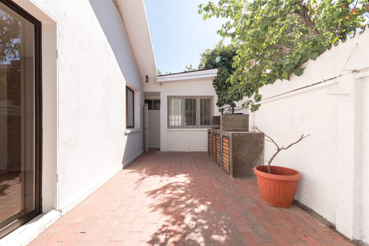 Venta Casa 4D Rotonda Atenas - Las Condes