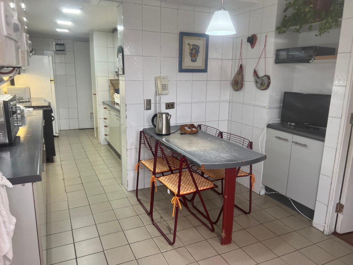 Venta Departamento NO 4D en suite Walk-in cl&oacute;set 3B 1E 1B Alto Las Condes - Las Condes