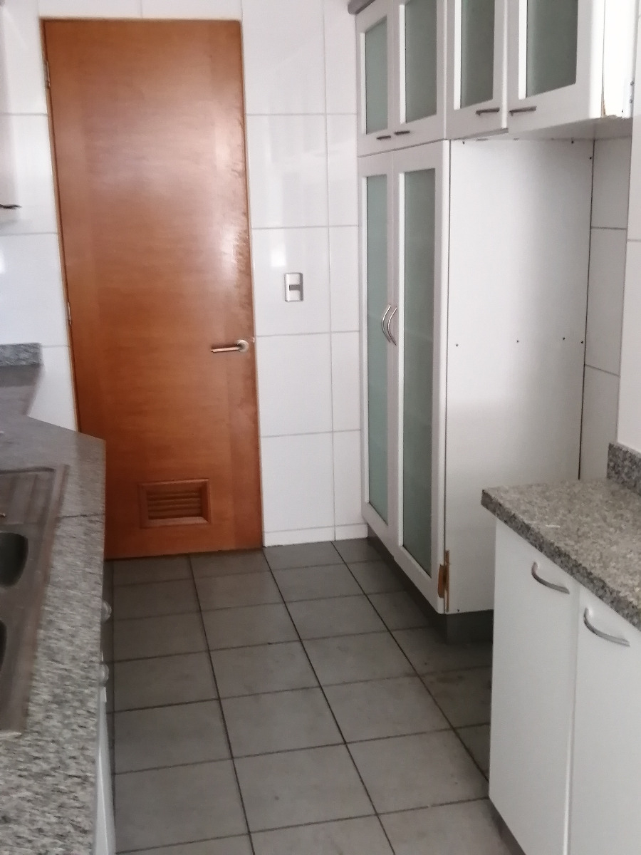 Arriendo Departamento SO 3D 2B 1E 1B Alto Las Condes - Las Condes