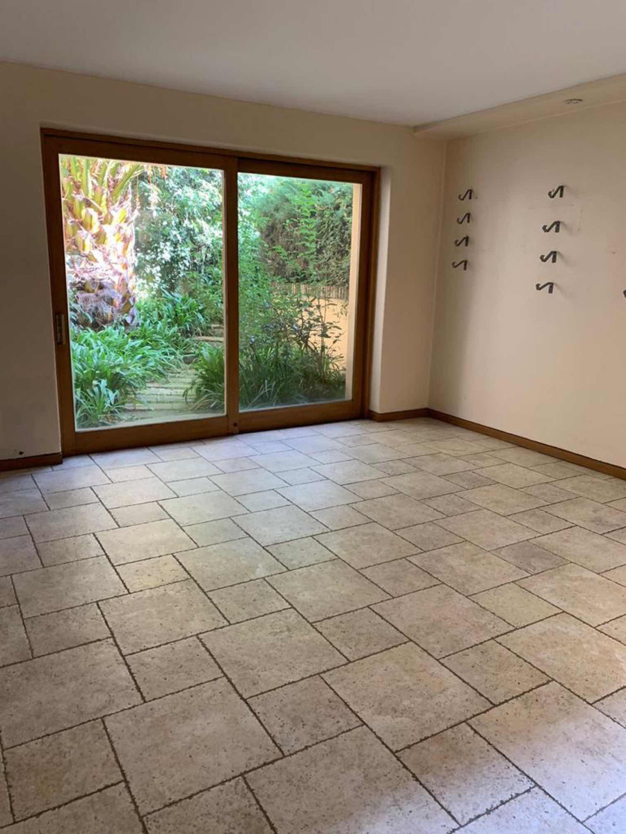 Venta Casa 8D 9B 4E Los Dominicos - Las Condes