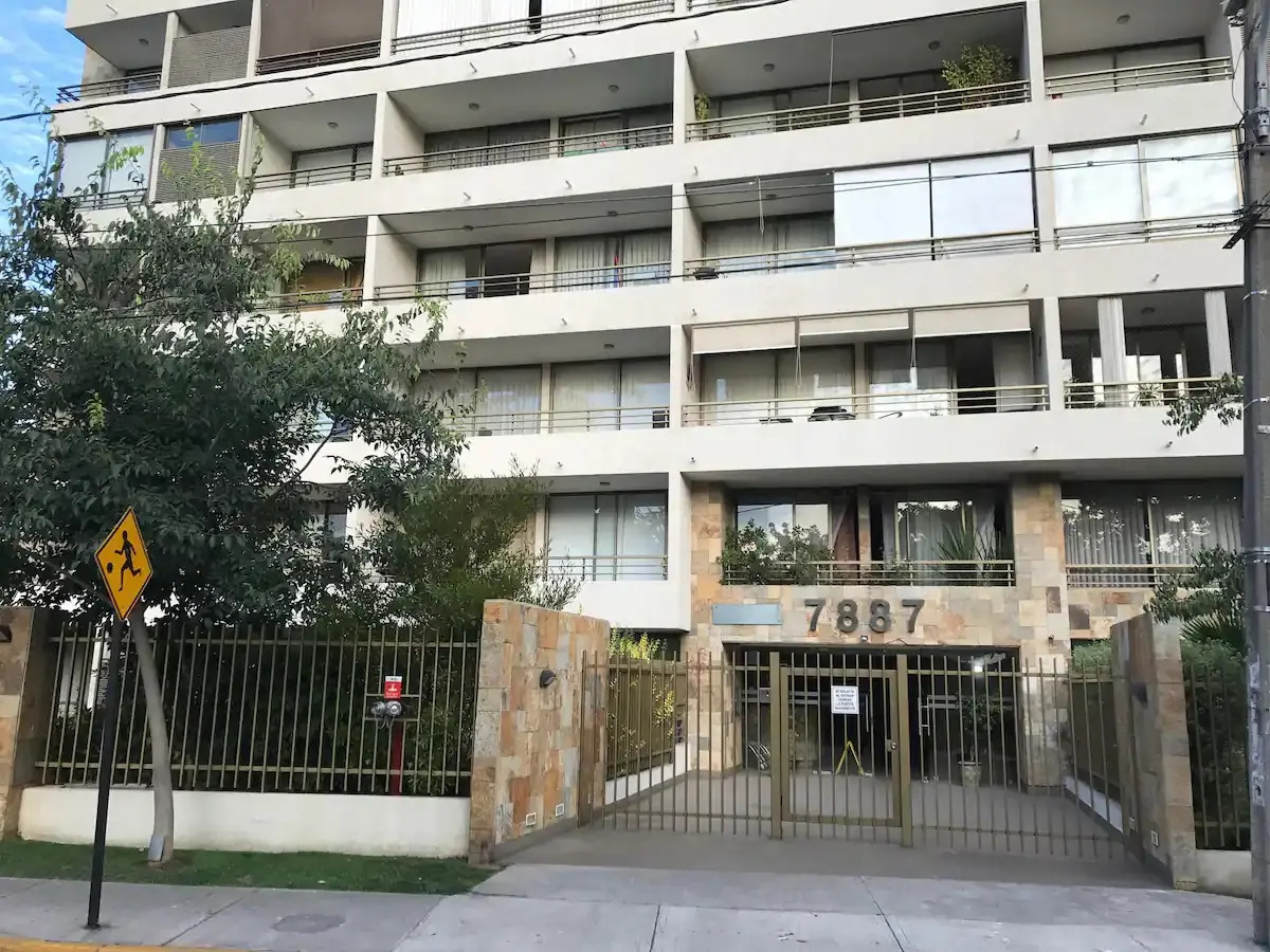 Arriendo Departamento SP 1D en suite Walk-in cl&oacute;set 1B 1E Metro Hernando de Magallanes - Las Condes