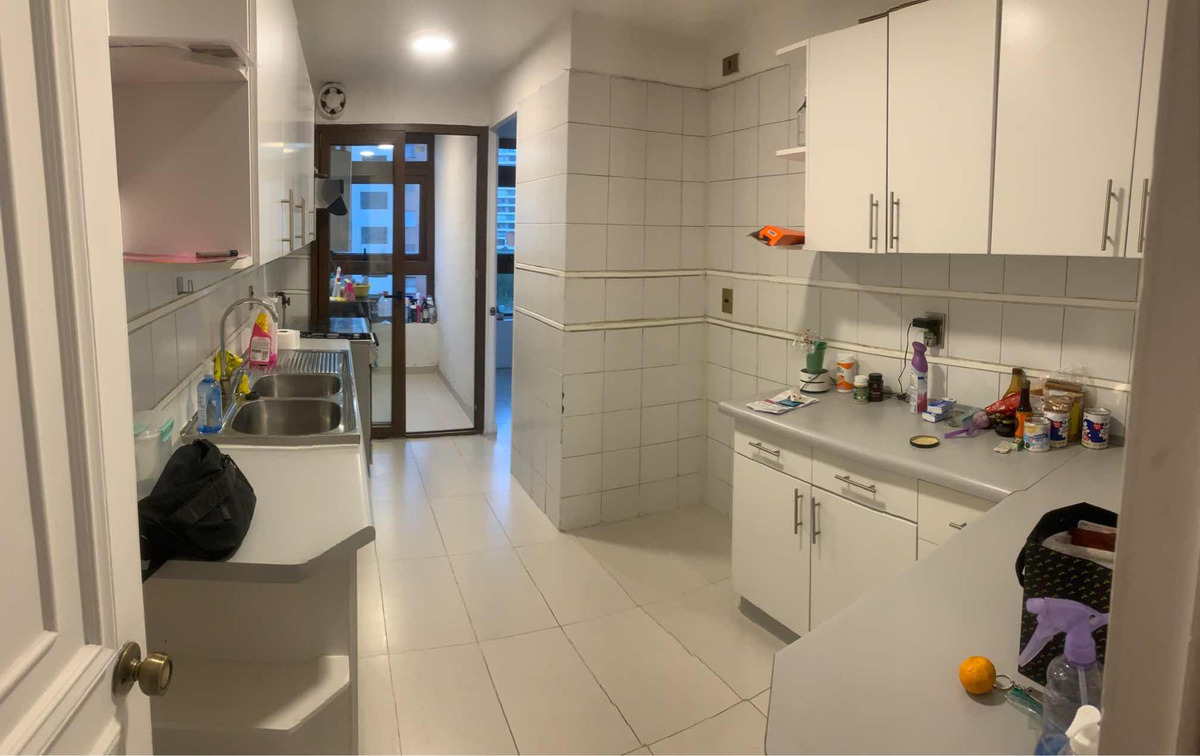 Arriendo Departamento 3D 3B 1E 1B Barrio El Golf - Las Condes