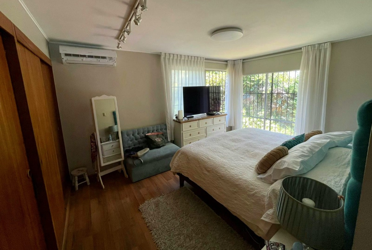 Arriendo Casa 4D en suite 3B 2E 1B La Dehesa - Lo Barnechea