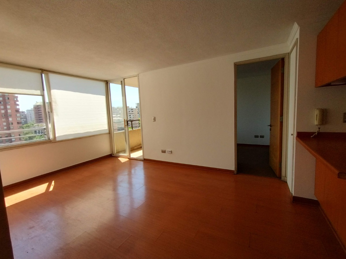 Arriendo Departamento N 2D en suite Walk-in cl&oacute;set 2B 1E 1B Sebasti&aacute;n Elcano - Las Condes