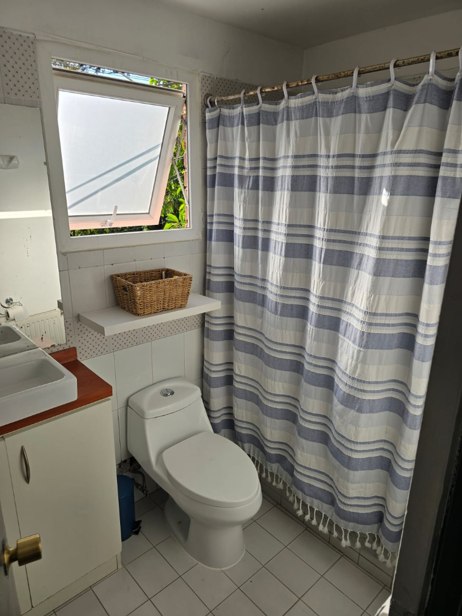 Venta Casa 3D 2B 1E 1B La Llaver&iacute;a - Vitacura