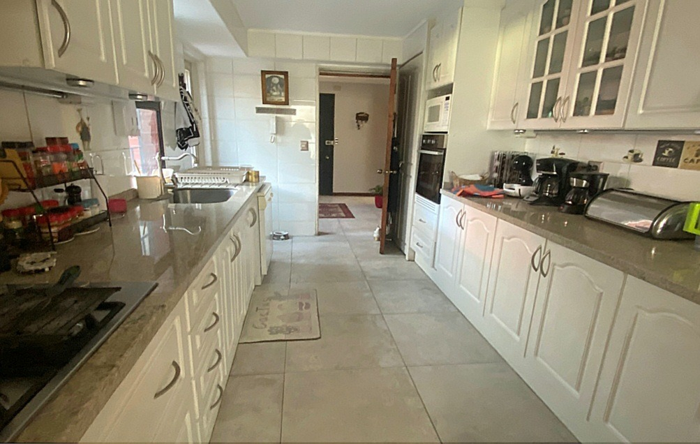 Venta Casa NOSP 5D en suite Walk-in cl&oacute;set 4B 3E Metro Pr&iacute;ncipe de Gales - Country Club - La Reina