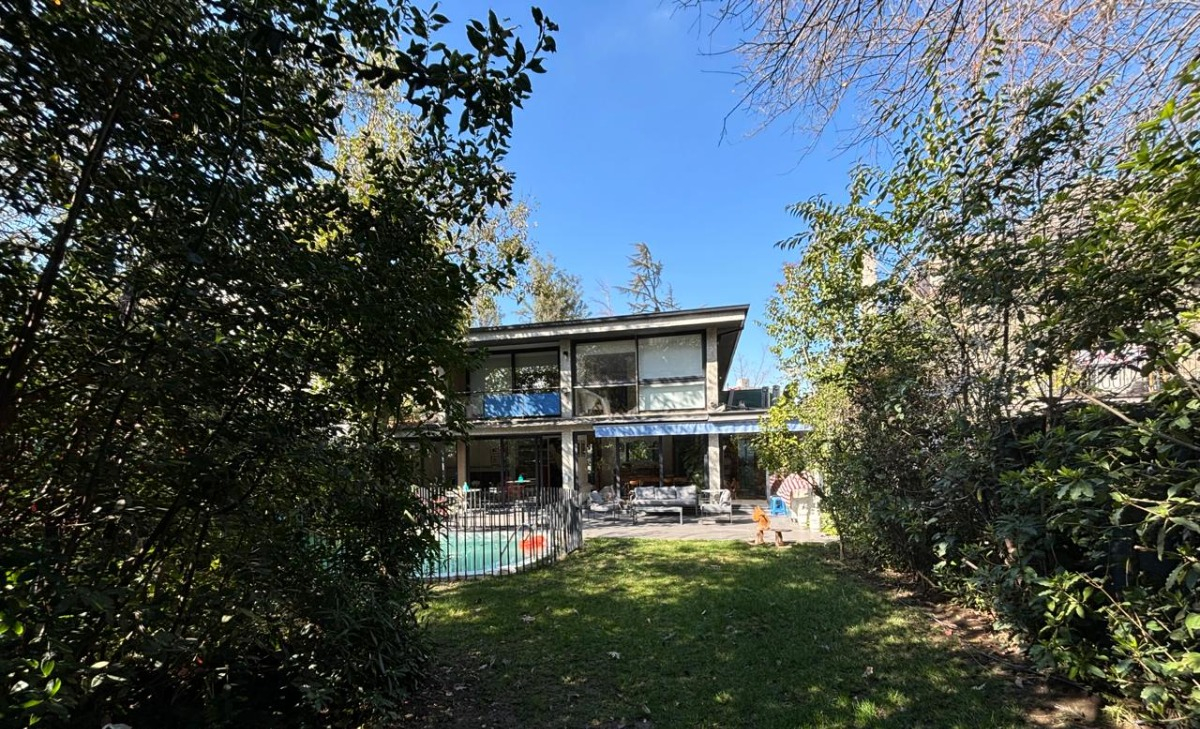 Venta Casa 3D en suite Walk-in cl&oacute;set 4B 1E 1B Las Lilas - Providencia