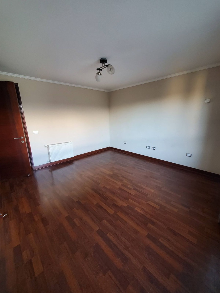 Arriendo Departamento 2D Alto Las Condes - Las Condes