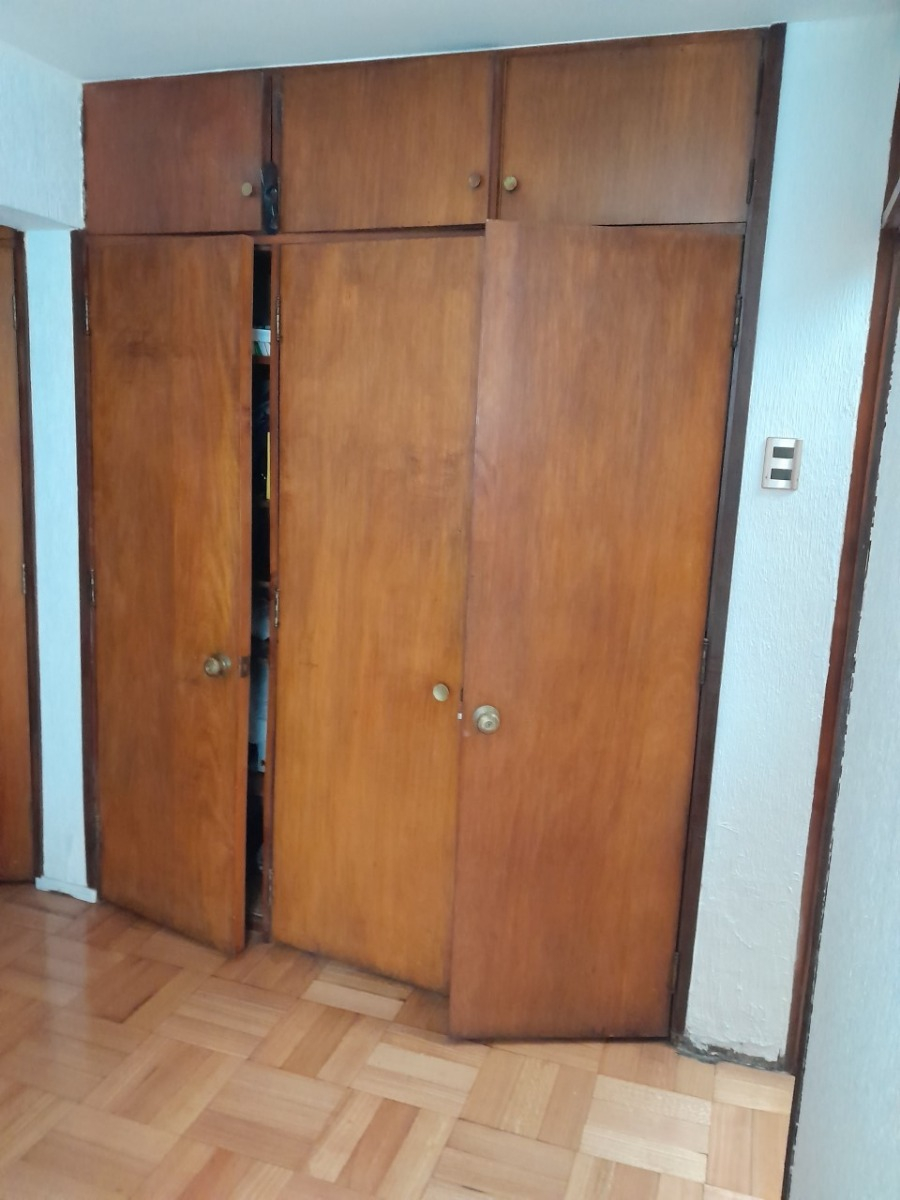 Venta Casa O 5D 4B 3E Metro Bilbao - Providencia