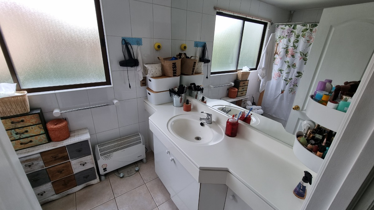 Venta Casa N 5D en suite Walk-in cl&oacute;set 5B 3E 1B San Carlos de Apoquindo - Las Condes