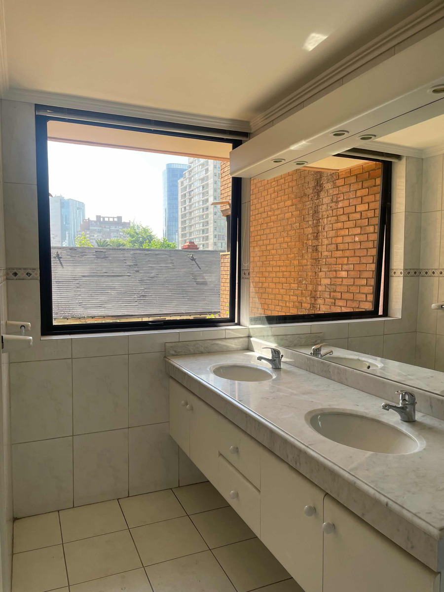 Venta Departamento NO 3D en suite Walk-in cl&oacute;set 3B 1E 1Bd Nueva Las Condes - Las Condes