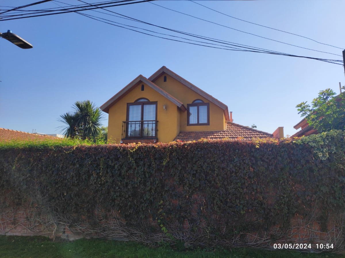 Venta Casa S 5D en suite 3B 3E 1B Parque Padre Alberto Hurtado - Las Condes