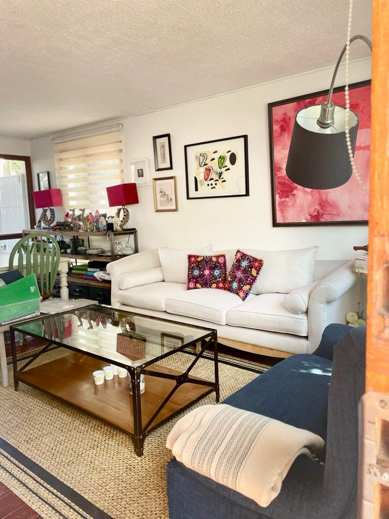 Arriendo Casa NO 5D en suite 3B 1E 1B Los Dominicos - Las Condes