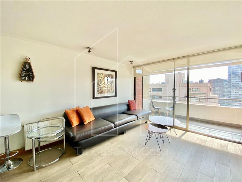 Arriendo Departamento 2D en suite 2B 2E Metro Escuela Militar - Las Condes