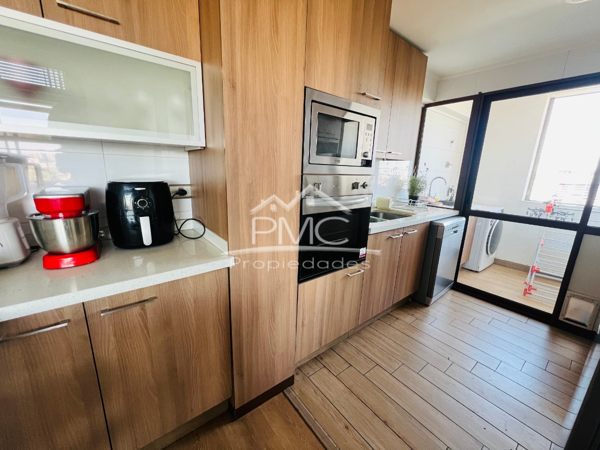 Venta Departamento SP 3D en suite Walk-in cl&oacute;set 3B 3E 1B Campus Oriente - Providencia