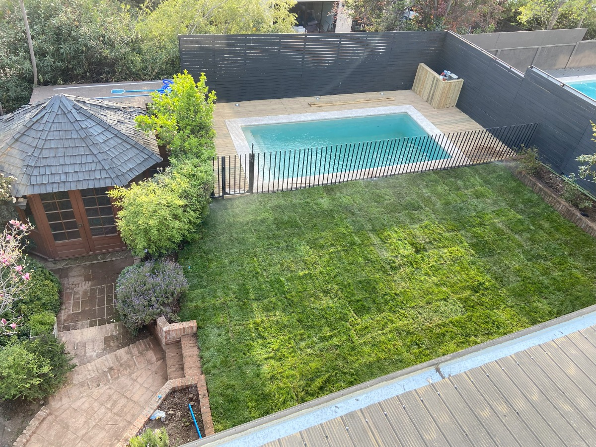 Venta Casa O 5D en suite Walk-in cl&oacute;set 6B 2E 2B San Carlos de Apoquindo - Las Condes