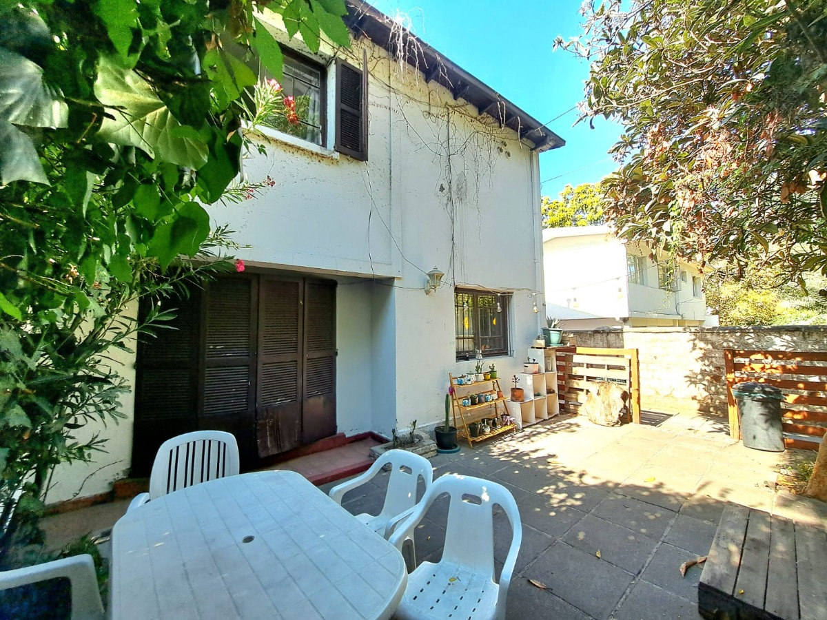 Venta Casa 4D Walk-in cl&oacute;set 2B 3E 1B Vaticano - Las Condes