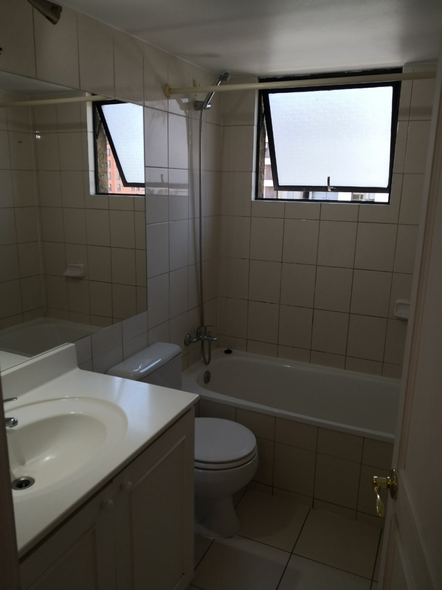 Arriendo Departamento N 3D en suite 2B 1E 1B Rotonda Atenas - Las Condes