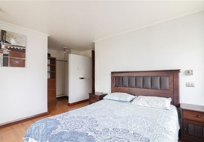 Venta Departamento 2D Barrio El Golf - Las Condes
