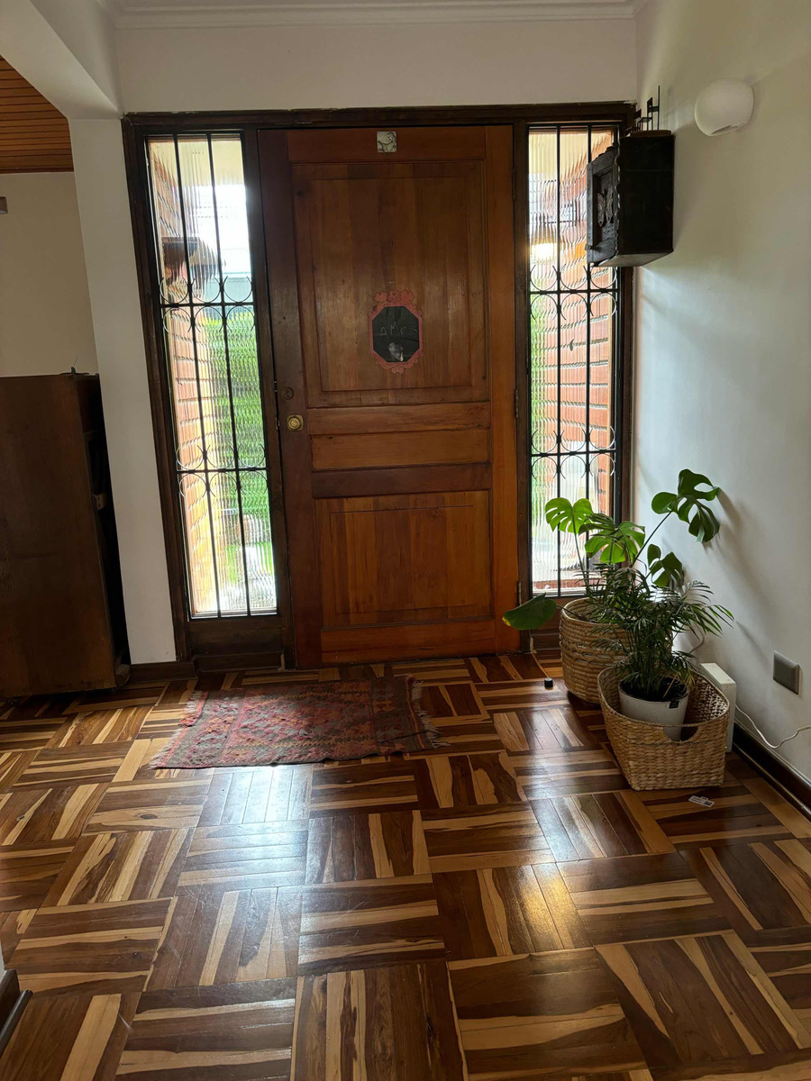 Arriendo Casa 5D 4B 3E Carlos Ossand&oacute;n - La Reina