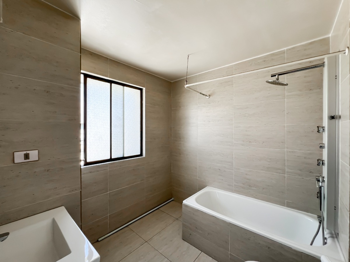 Arriendo Departamento NP 5D en suite Walk-in cl&oacute;set 4B 2E 1B Estadio Manquehue - Vitacura