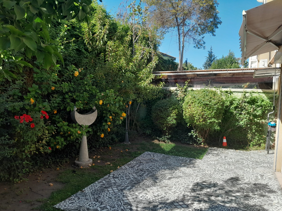 Arriendo Casa NOSP 5D en suite Walk-in cl&oacute;set 5B 2E Carlos Ossand&oacute;n - La Reina