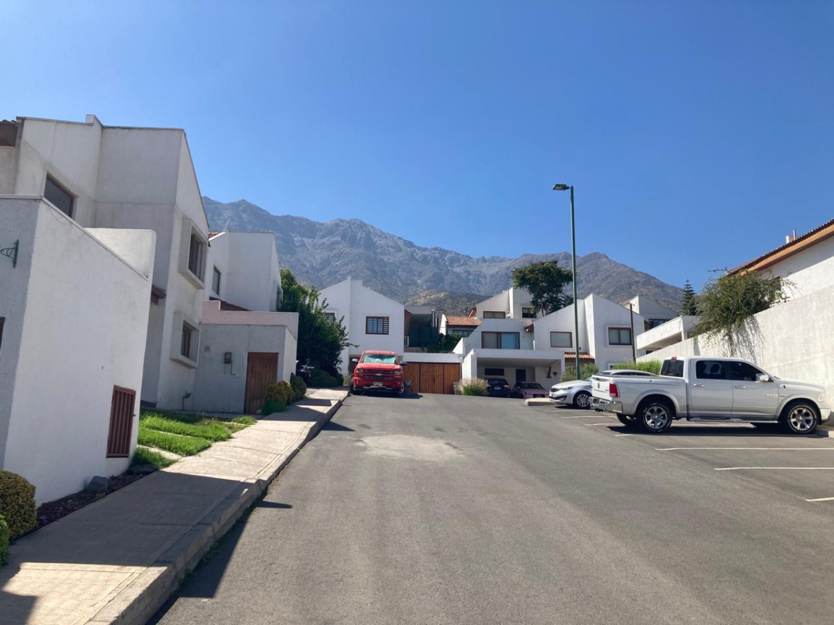 Venta Casa N 3D en suite Walk-in cl&oacute;set 3B 2E 1B La Reina Alta - La Reina