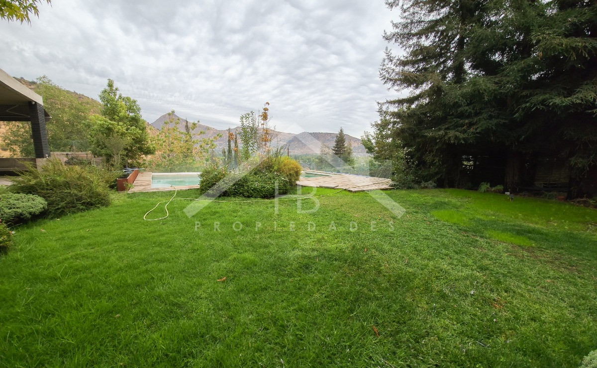 Venta Casa NO 5D en suite Walk-in cl&oacute;set 6B 3E 2B La Dehesa - Lo Barnechea