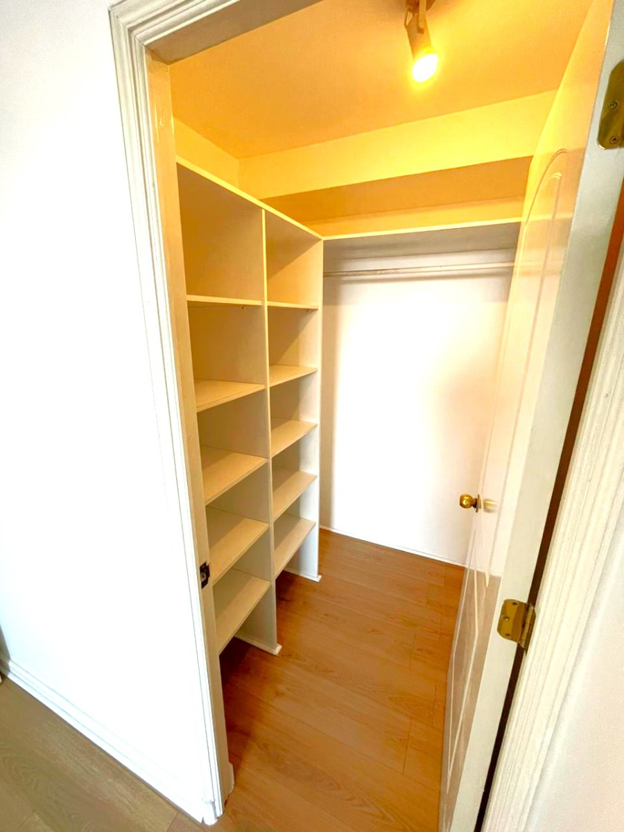 Venta Departamento SP 2D en suite Walk-in cl&oacute;set 2B 1E 1B In&eacute;s de Su&aacute;rez - Providencia