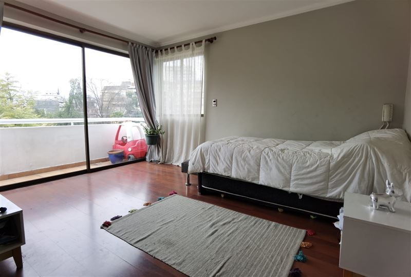 Arriendo Departamento 5D en suite Walk-in cl&oacute;set 4B 2E 1B Juan XXIII - Vitacura