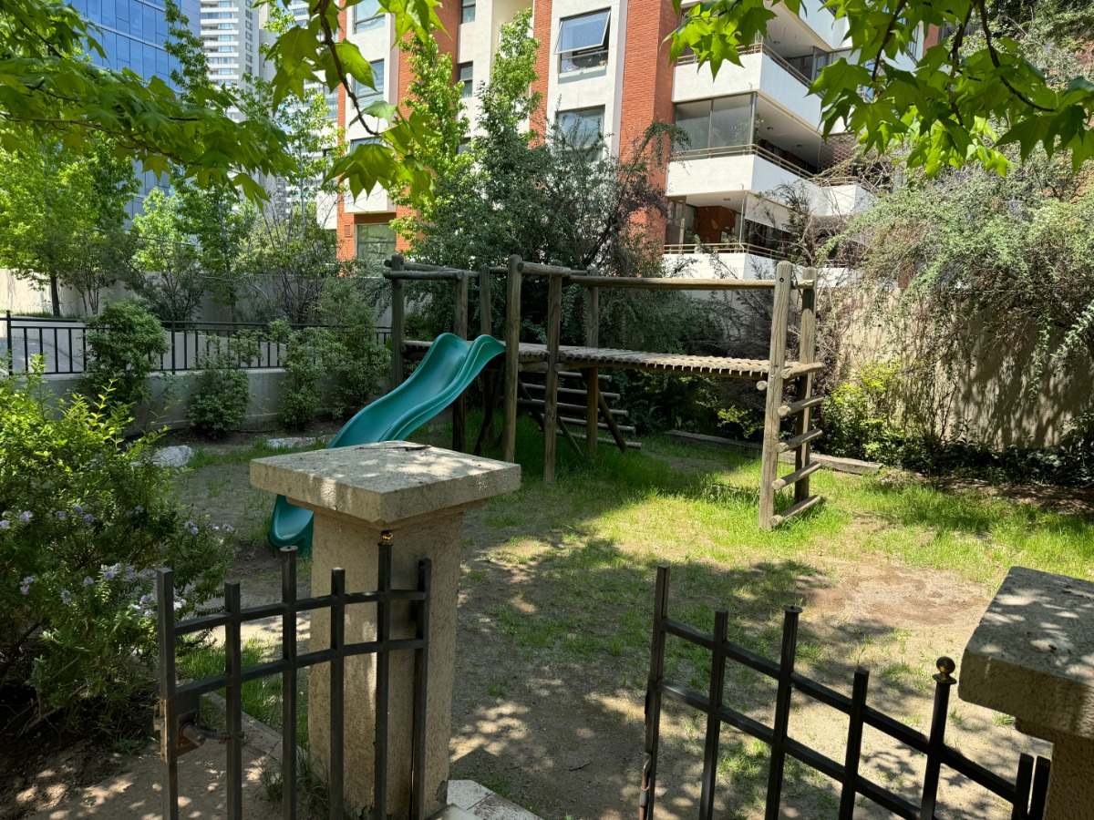 Arriendo Departamento NO 3D en suite 3B 2E 1B Estadio Manquehue - Vitacura