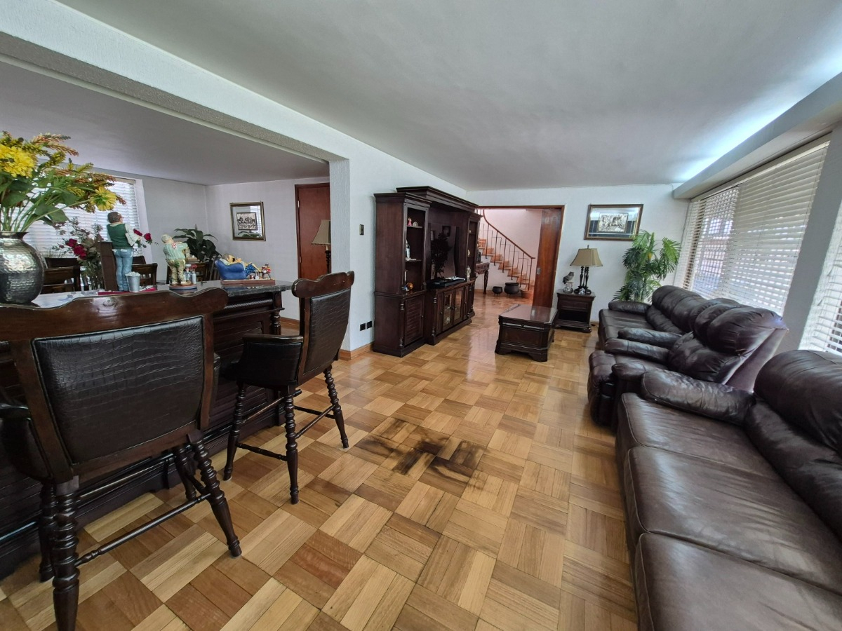 Venta Casa N 6D Walk-in cl&oacute;set 4B 4E 1Bd Pedro de Valdivia - Providencia