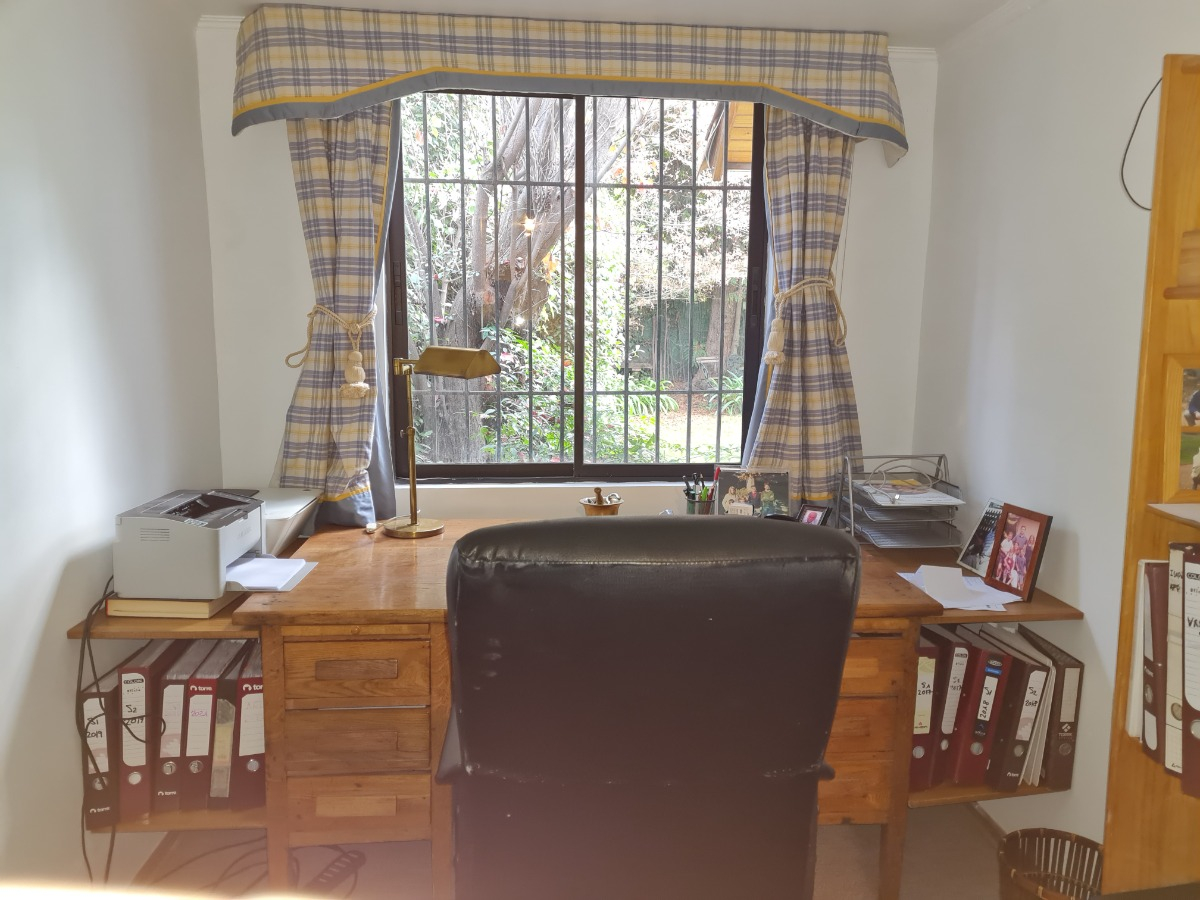 Venta Casa NO 5D en suite Walk-in cl&oacute;set 4B 2E 1B La Dehesa - Lo Barnechea