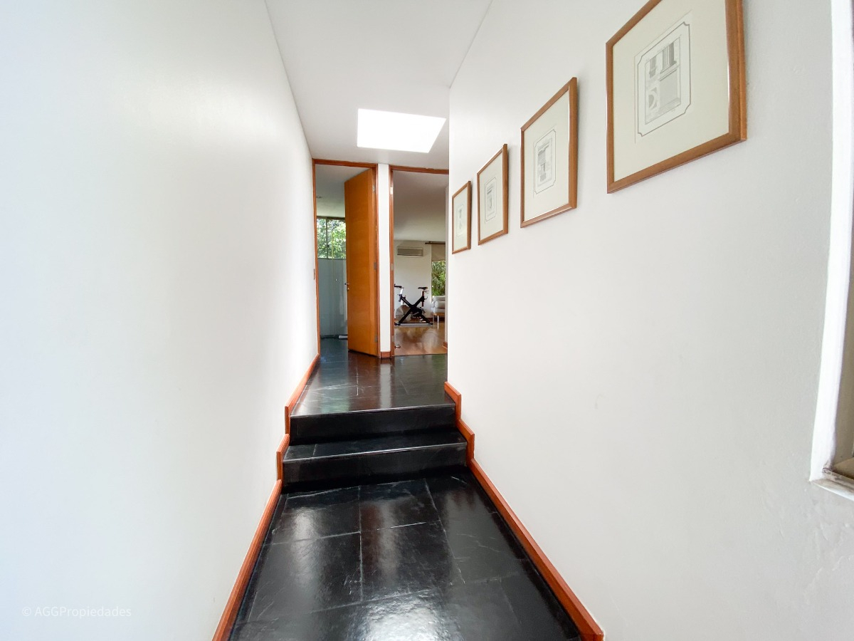 Venta Casa 5D Los Dominicos - Las Condes